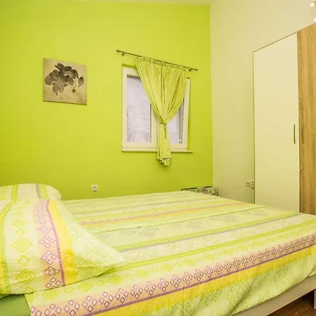 Apartman Pantan Apartament *