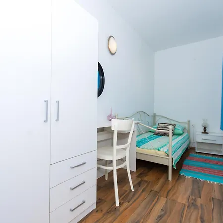 Apartman Pantan Apartament *