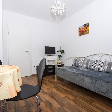 Apartament Apartman Pantan