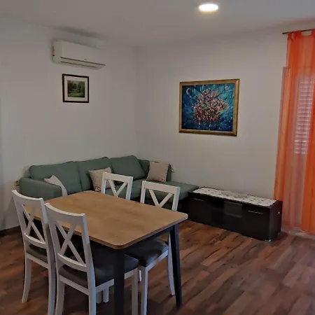 Apartament Apartman Pantan *