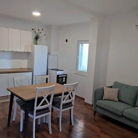 Apartament Apartman Pantan *